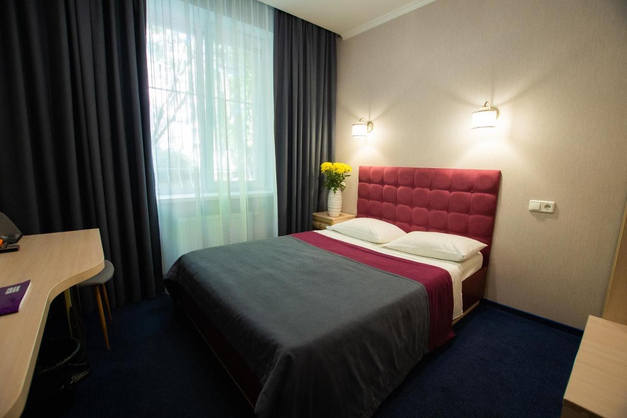 Grand Christer Hotel Kiew Exterior foto