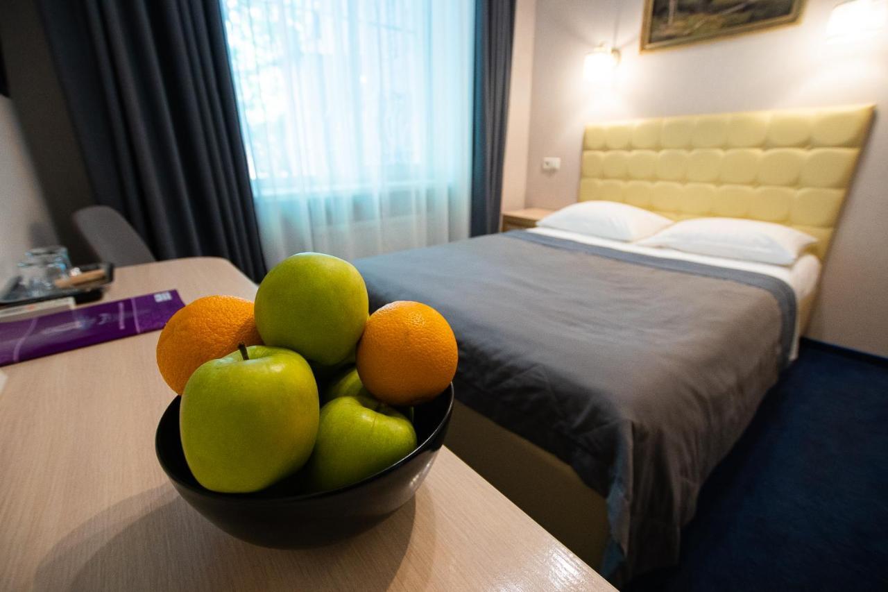 Grand Christer Hotel Kiew Exterior foto